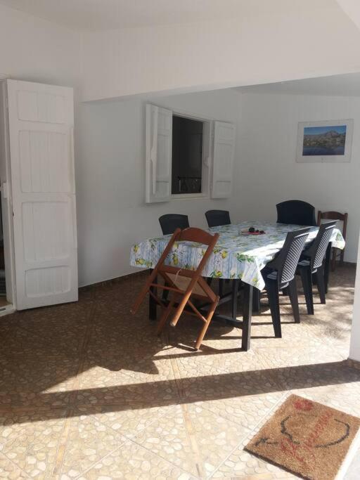 Location Saisonniere Le Clos Des Agrumes 圣安娜 外观 照片